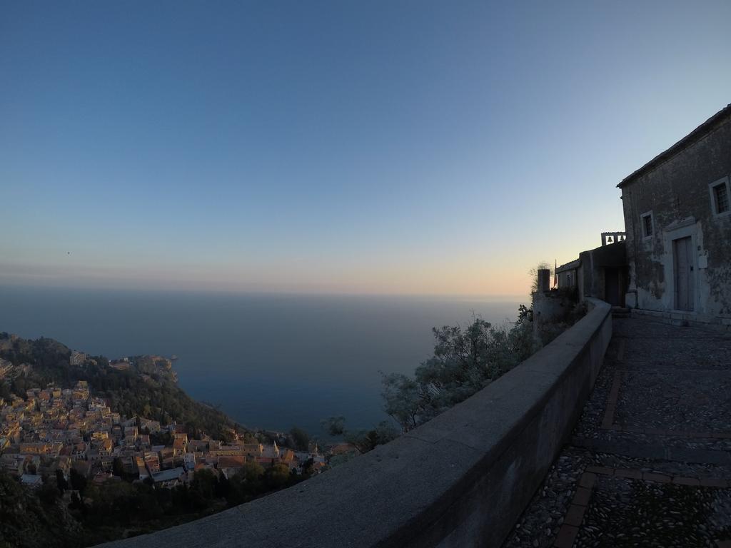 Sunshine Apartment Taormina Ngoại thất bức ảnh